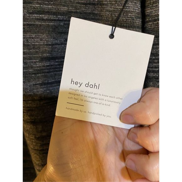 Bella Dahl NWT Turtleneck Sweater in Shadow Night Gray, Size Medium - Picture 4 of 11